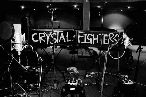 Crystal Fighters se marcan gira española
